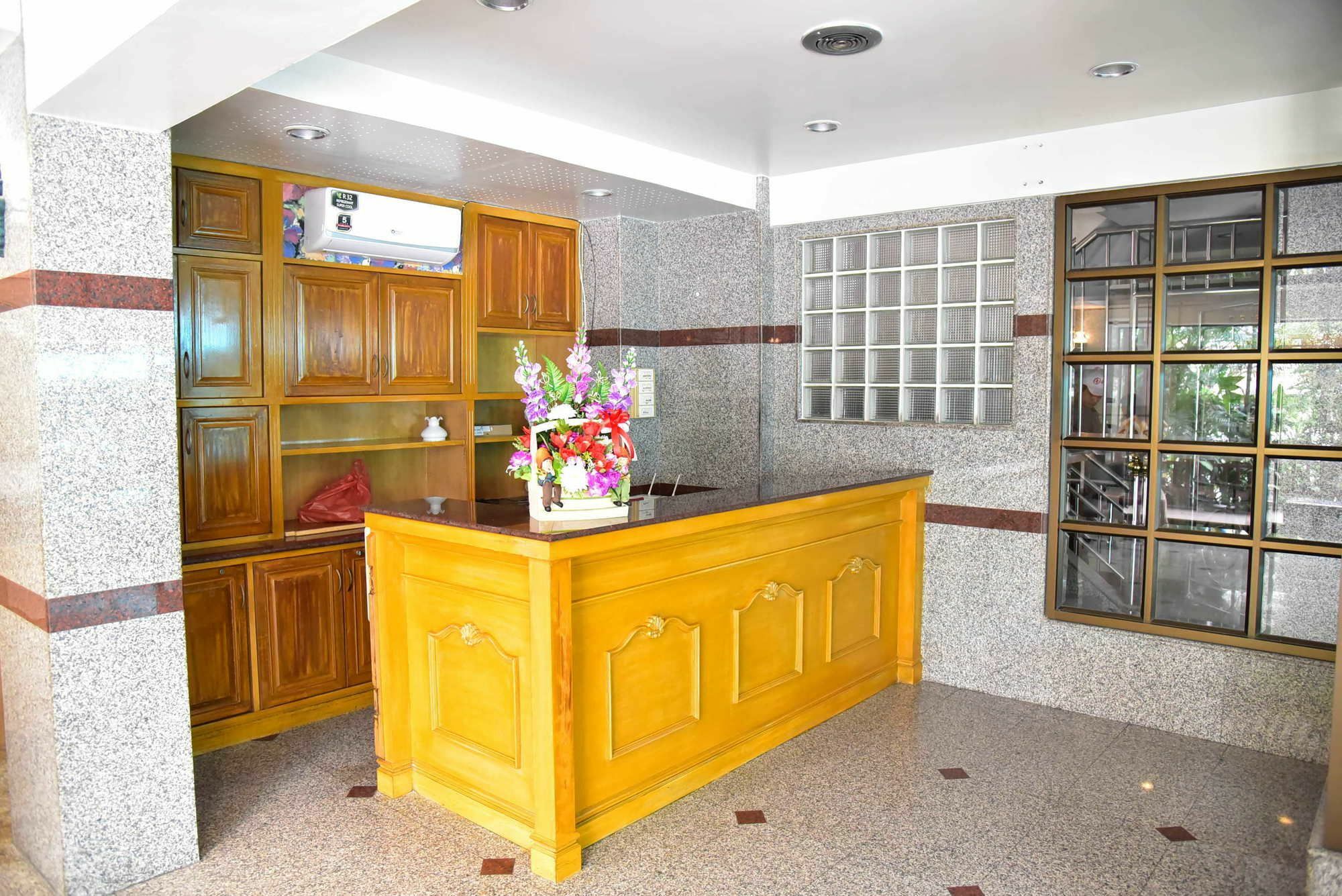 Platinum Villa Bangkok Ngoại thất bức ảnh